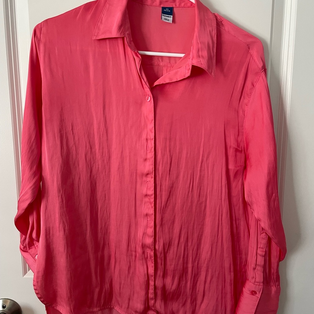 Old Navy Women's Pink Button-Up Top